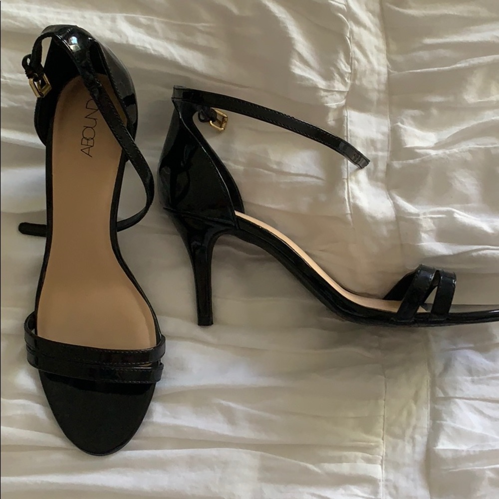 Black heels